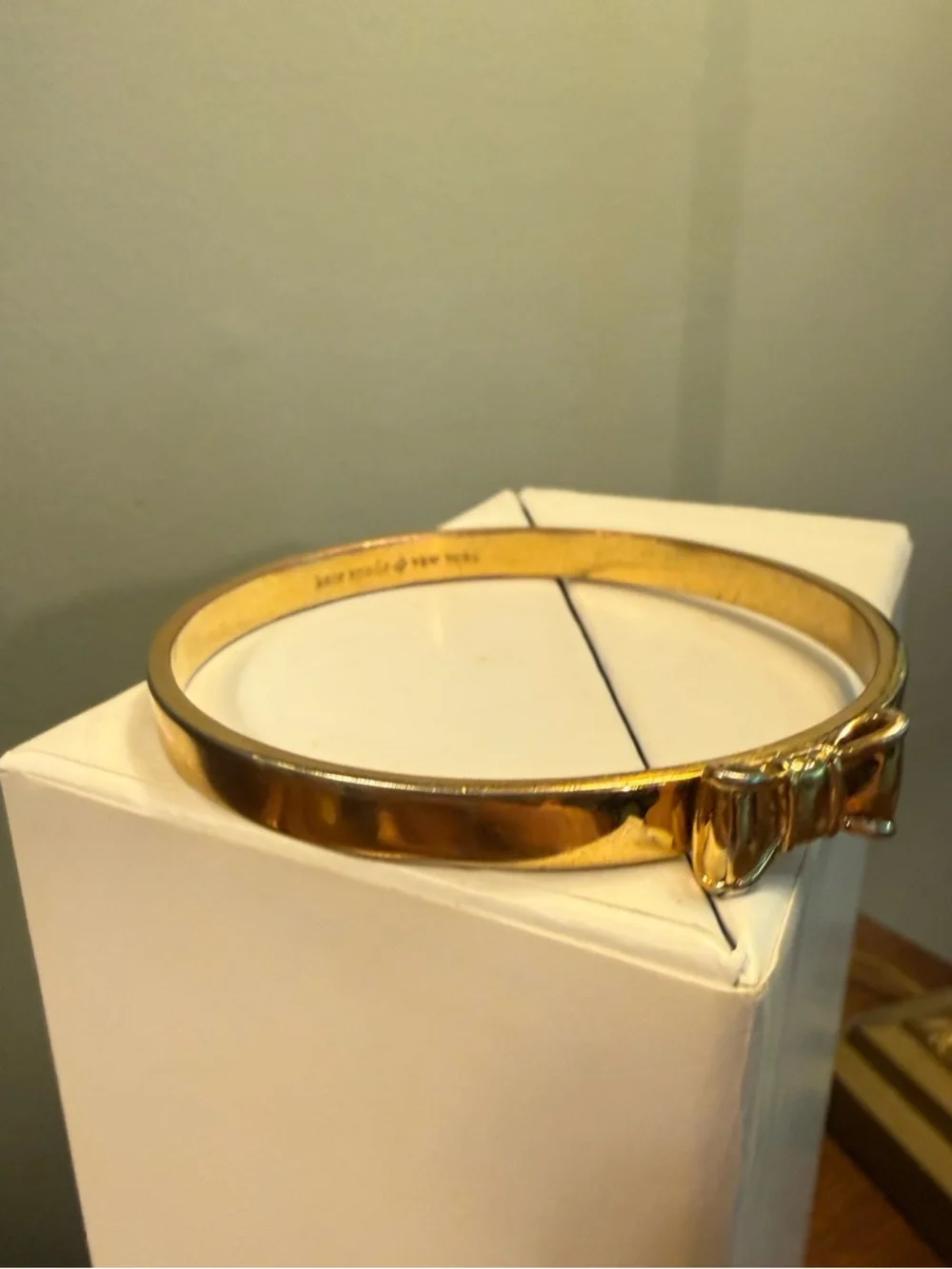 Kate Spade Take a Bow Gold Bangle - Picture 8 of 9